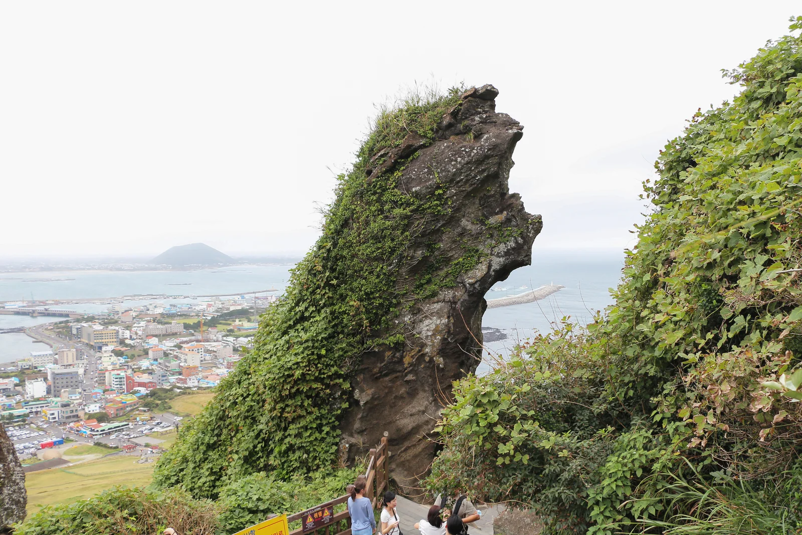 ドラマ『おつかれさま』ロケ地情報の旅行ガイド画像